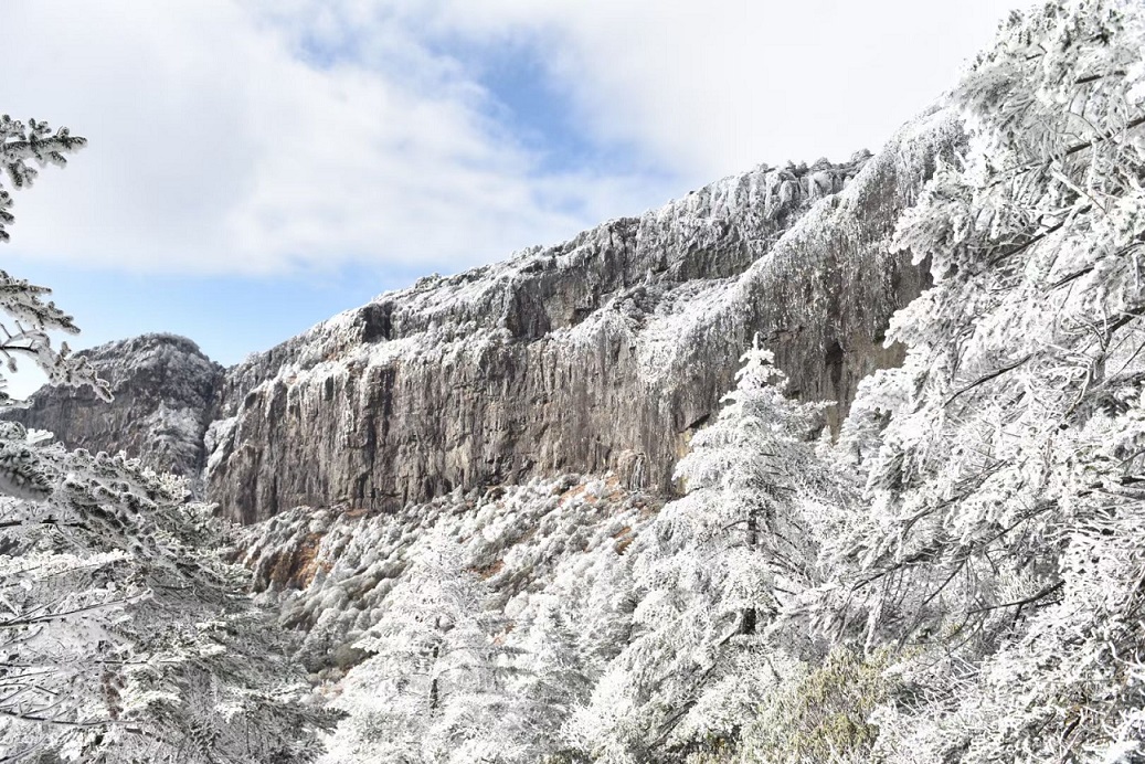 昆明轎子雪山雪景