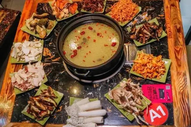 云南特色火鍋大盤點，你吃過幾個？    昆明傳媒公司