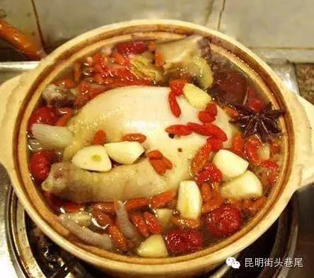 云南25個少數民族，一族一道菜，好吃到沒脾氣！    昆明會展策劃